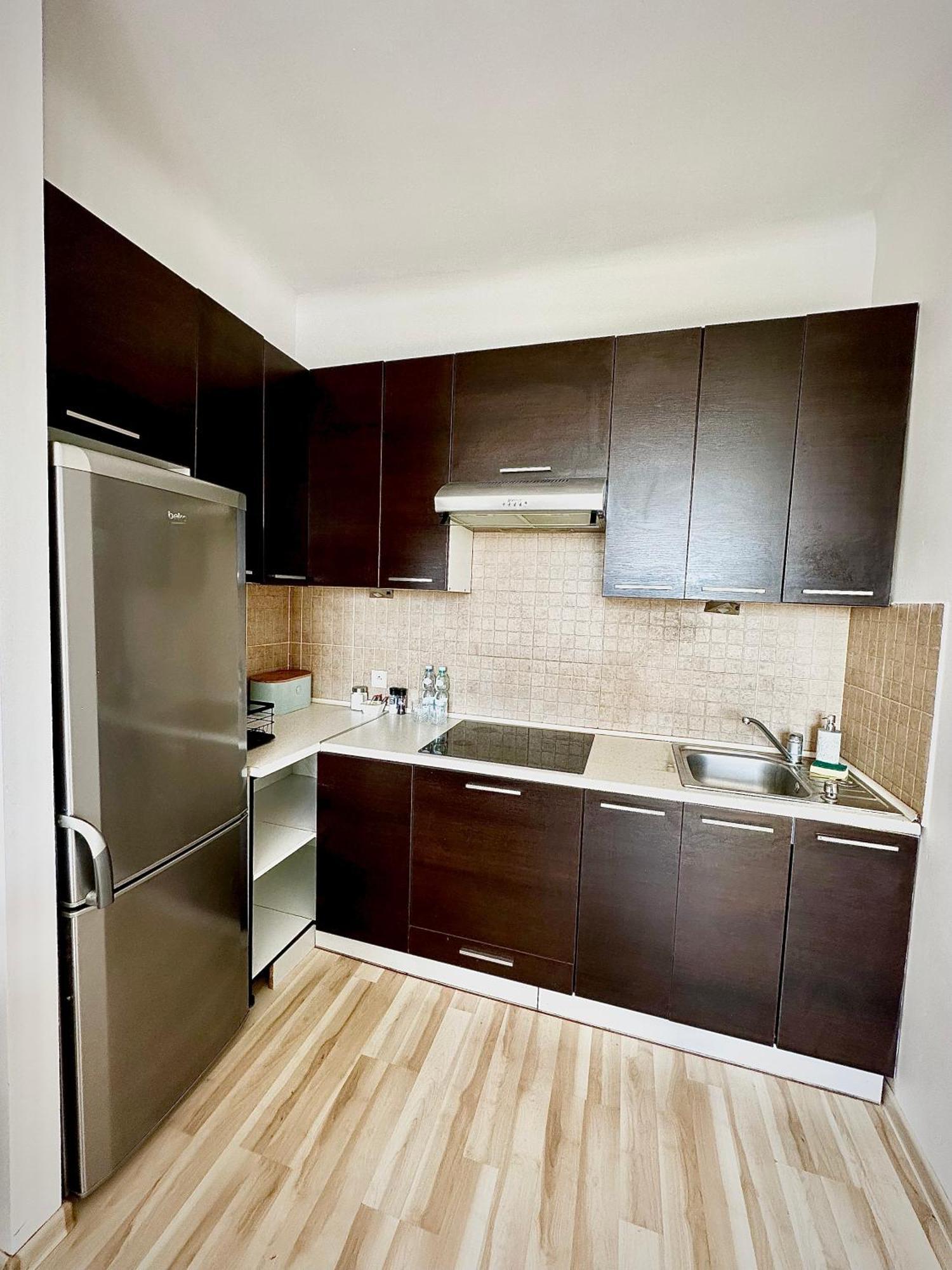 Apartamento Apartament Blisko Centrum Varsovia Exterior foto